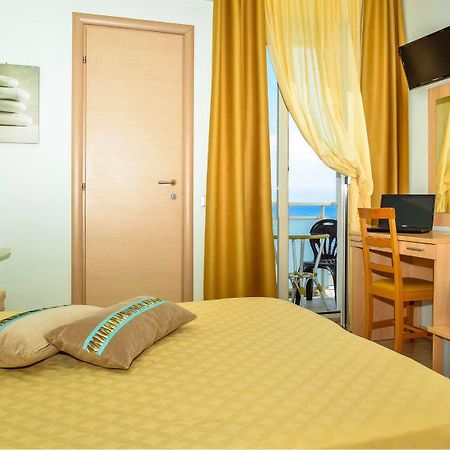 Hotel Caggiari Senigallia Luaran gambar
