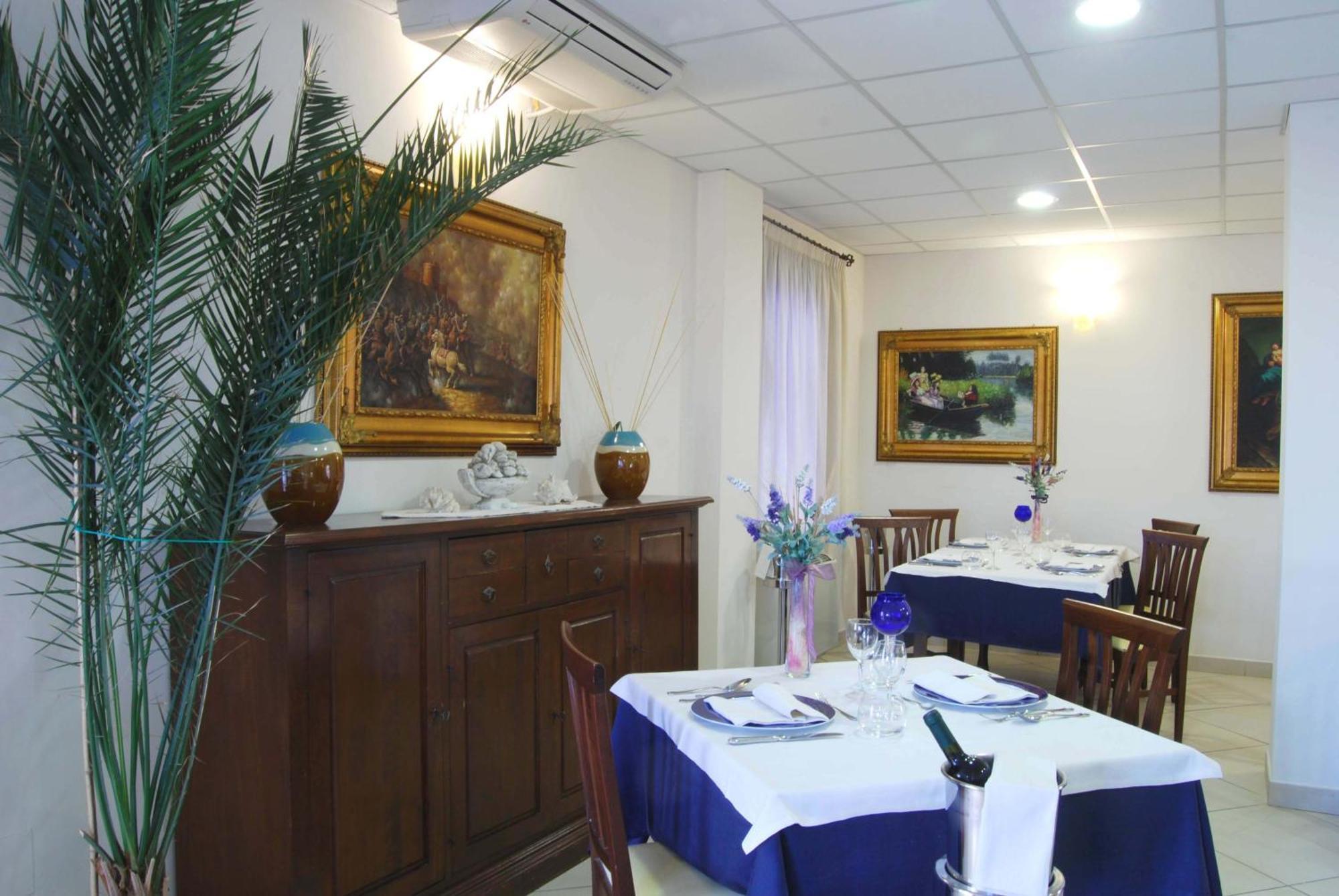 Hotel Caggiari Senigallia Luaran gambar