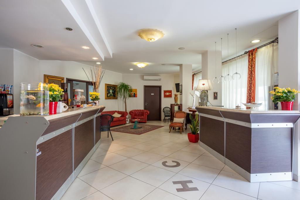 Hotel Caggiari Senigallia Luaran gambar