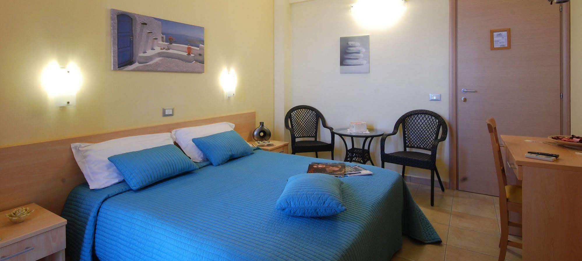 Hotel Caggiari Senigallia Luaran gambar