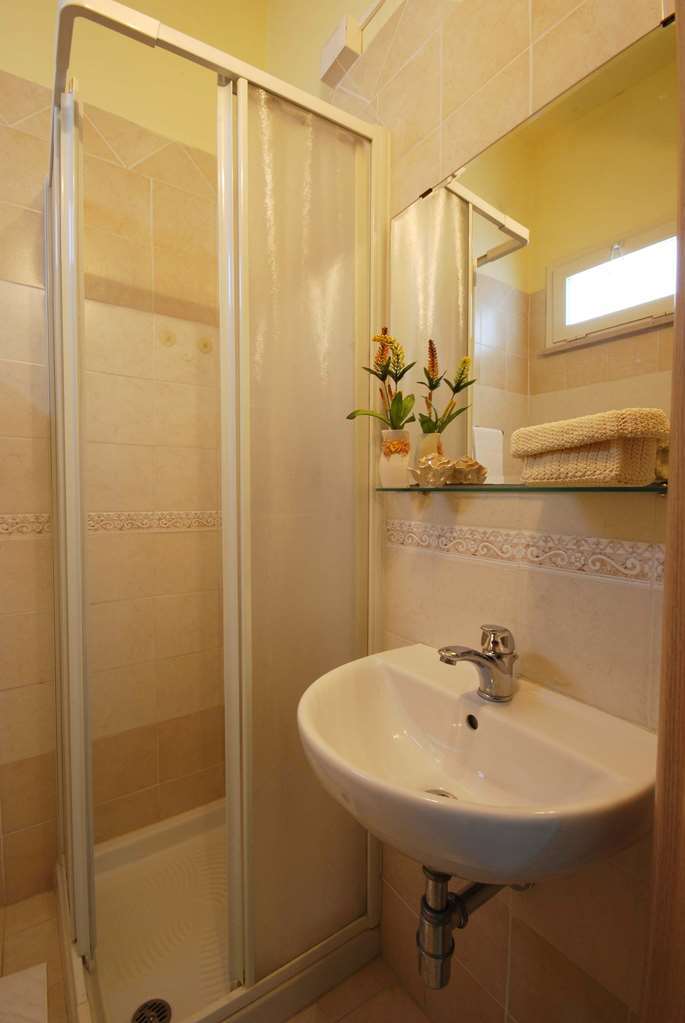Hotel Caggiari Senigallia Bilik gambar