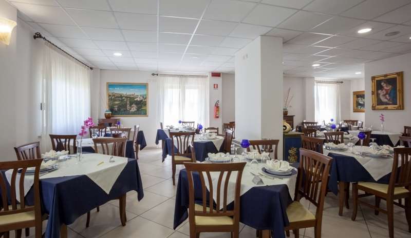 Hotel Caggiari Senigallia Restoran gambar